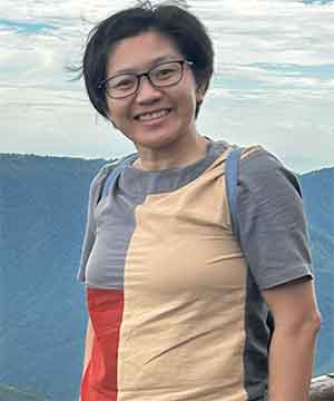 Dr. Yasinta Astin Sokang